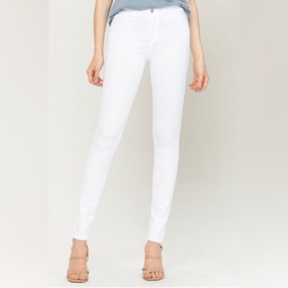 Buckle Jeans